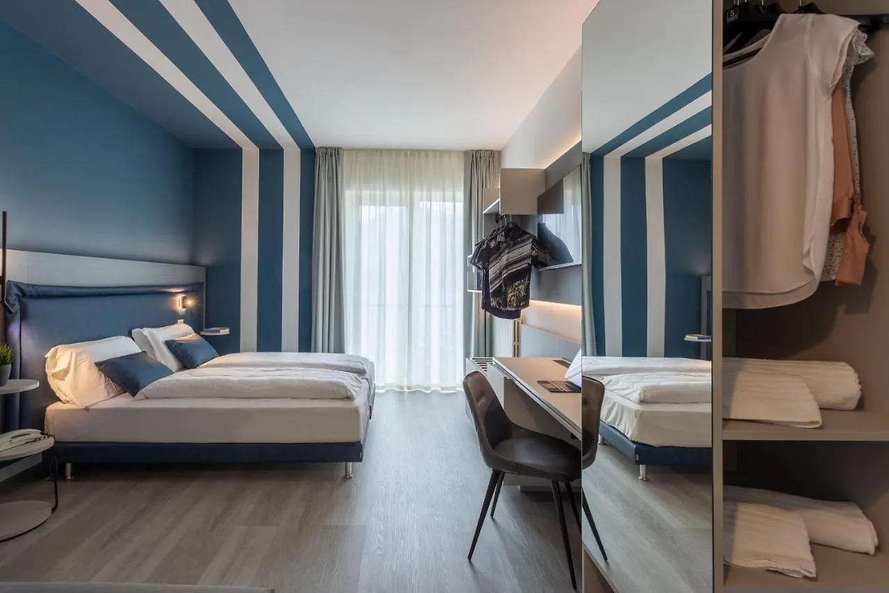 Hotel Garni Selene مالتشيزينيه 2*,