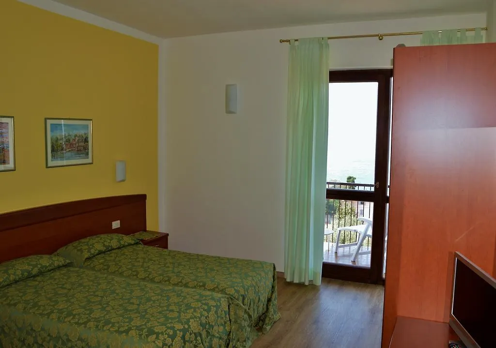 Hotel Garni Selene مالتشيزينيه