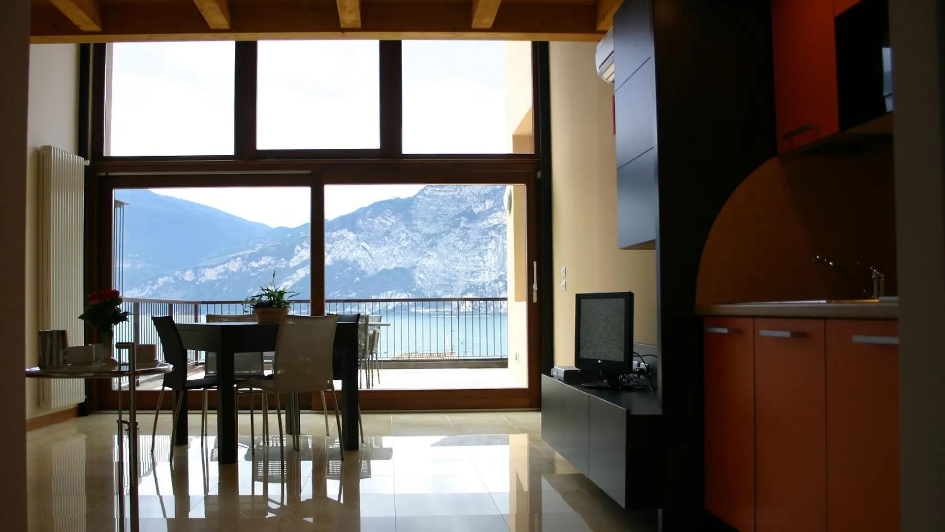 Hotel Garni Selene مالتشيزينيه 2*,  إيطاليا