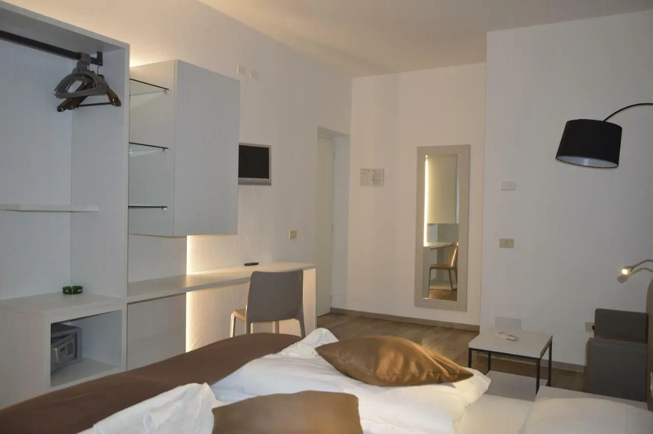 Hotel Garni Selene مالتشيزينيه